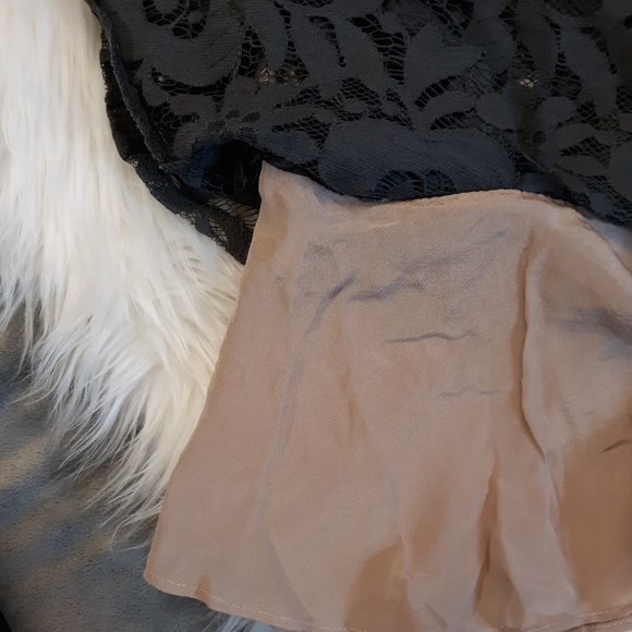 {tl} The Letter Top - Picture 5 of 6